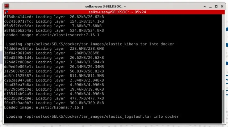 Terminal de SELKS cargando las imágenes Docker de Elasticsearch y Kibana